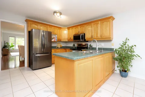 7 BRENT Road, ON L9N 1R9