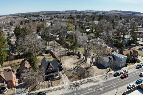 35 Queen Street, ON L0G 1W0