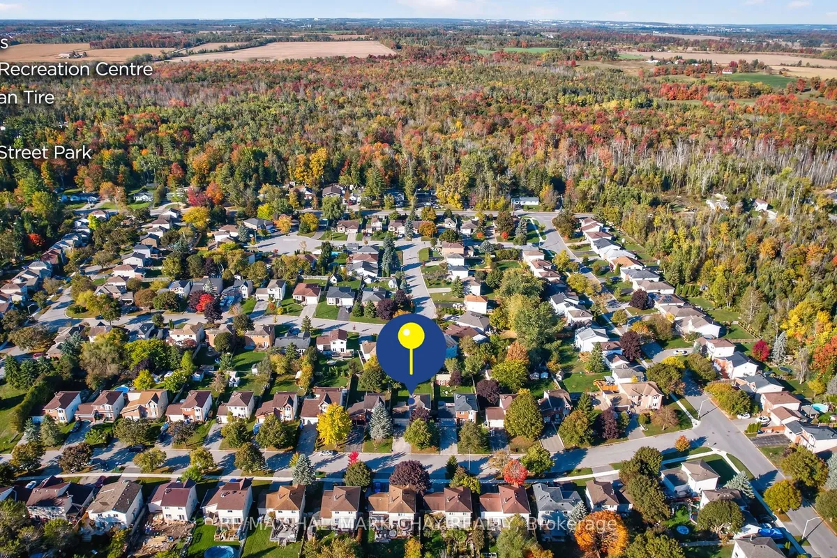 714 Candaras Street, ON L9S 2G9