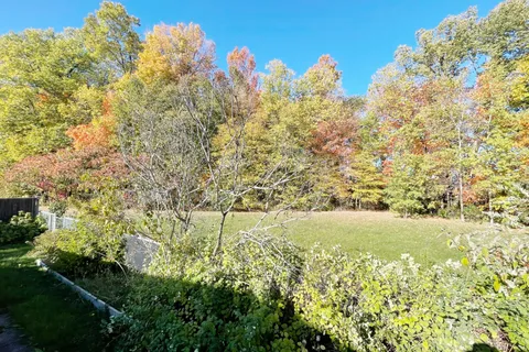 1905 Webster Boulevard, ON L9S 2A6