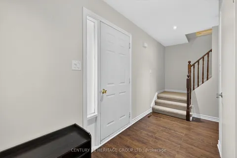 32 Northgate Drive, ON L3Z 2H5