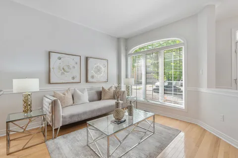 4 Haywood Drive, ON L6C 3C8