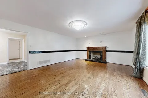 61 Glenayr Road, ON L4B 2V8