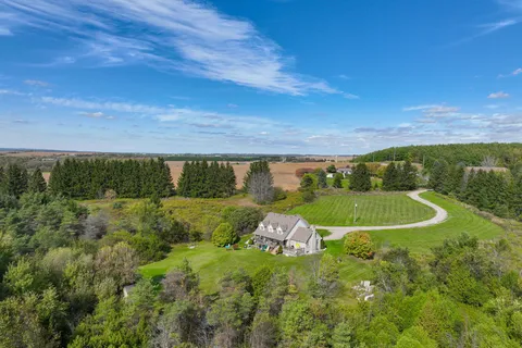 4146 Concession 7 Road, ON L0G 1L0