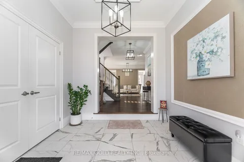 10 Donnan Drive, ON L0G 1W0