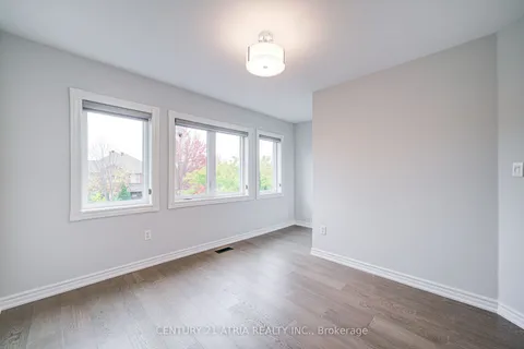 273 Conover Avenue, ON L4G 7X2