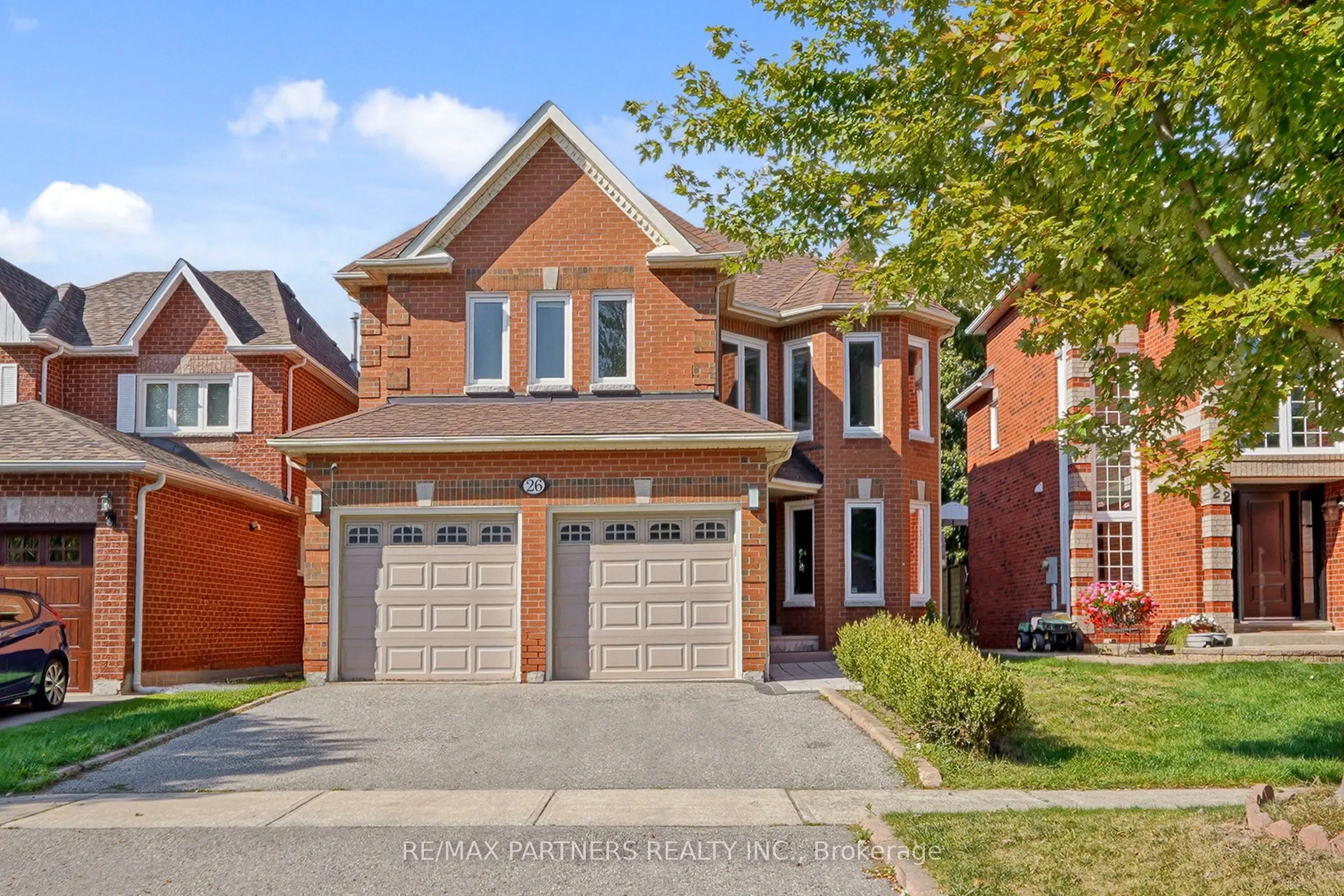 26 Sandfield Drive, ON L4G 6R7