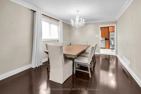 25 Grenadier Crescent, ON L4J 7V8