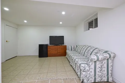 115 Beattie Avenue, ON L9K 1C3