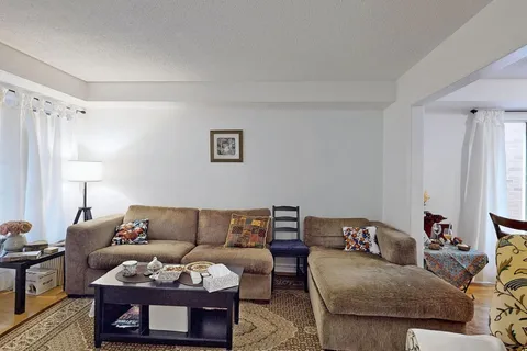 99 Widdifield Avenue, ON L3X 1Z3