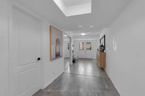 1433 Sheldon Street, ON L9S 4B7