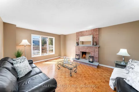 42 Columbus Avenue, ON L4L 7G9