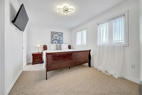 41 Bronze Crescent, ON L3Z 0B1