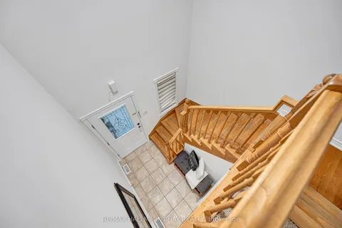 41 Bronze Crescent, ON L3Z 0B1