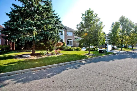 37 Heatherwood Crescent, ON L3R 8W6