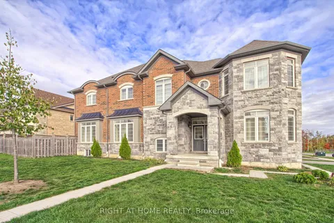 2236 Lozenby Street, ON L9S 0M8