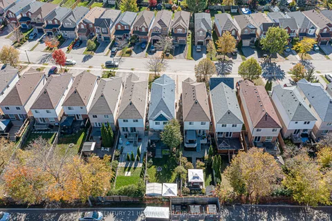 549 Pelletier Court, ON L3X 2N7