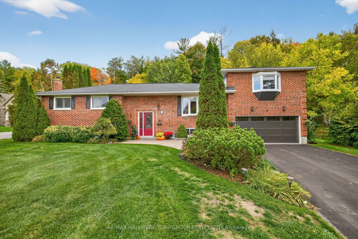 14 Anchor Court, ON L9N 1G1