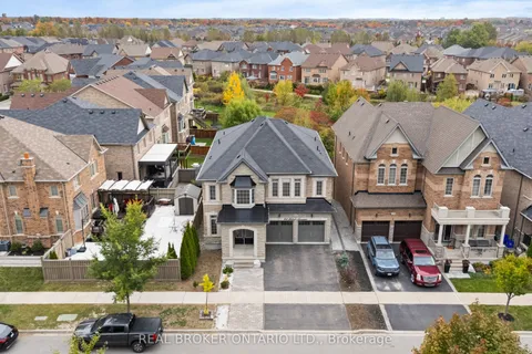 41 Pelee Avenue, ON L4H 3Y9