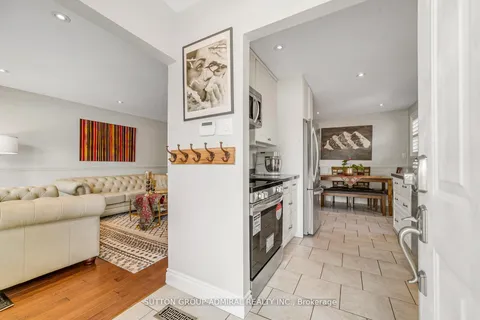 10 Kitimat Crescent, ON L4G 3C3