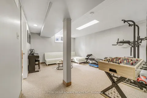 10 Kitimat Crescent, ON L4G 3C3