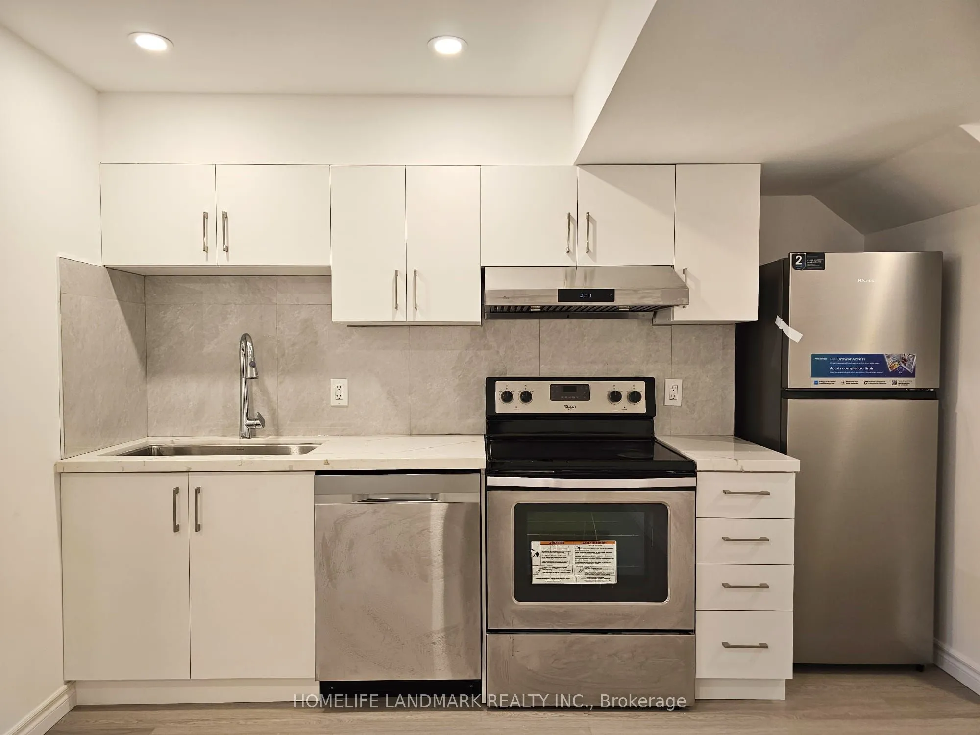 Att/Row/Townhouse 1 bedroom 1 bathroom at 9 Frisinger Lane in Markham - MLS# N12470287