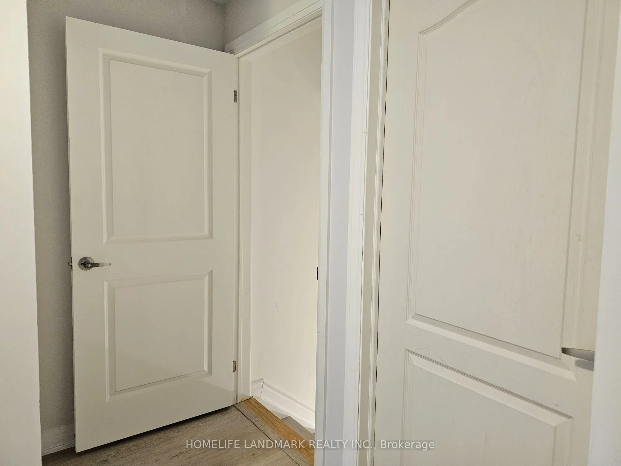 Att/Row/Townhouse interior view at 9 Frisinger Lane Markham