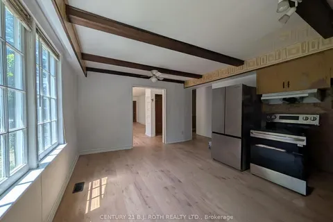 890 Lebanon Drive, ON L9S 2C4