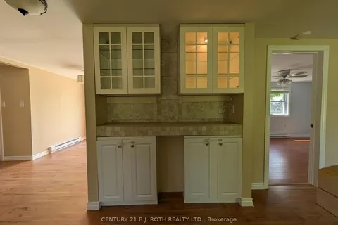 775 James Street, ON L9S 2G6