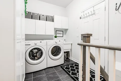 95 Milt Storey Lane, ON L4A 1Y4