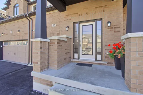 37 Arnold Crescent, ON L9R 0T6