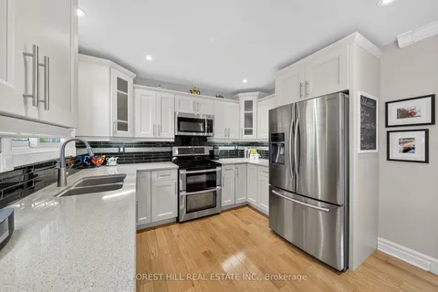 694 Cedar Path, ON L9S 2H6