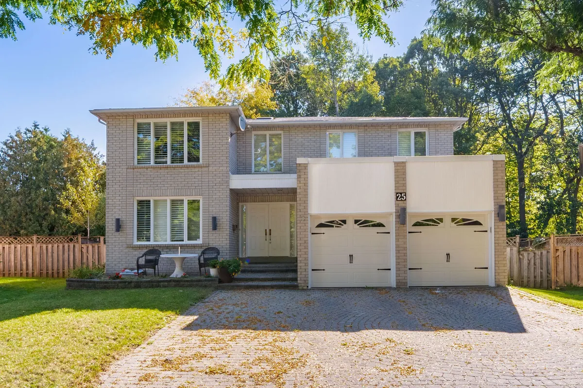 25 Pearl Gate Court, ON L4B 2R2