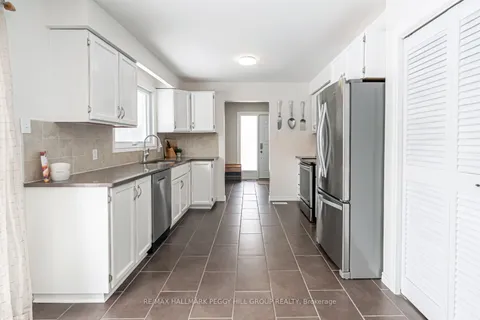 5853 Yonge Street, ON L0L 1K0