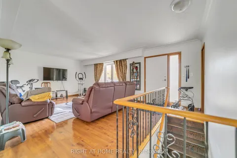 1025 Davis Drive, ON L3Y 2R8