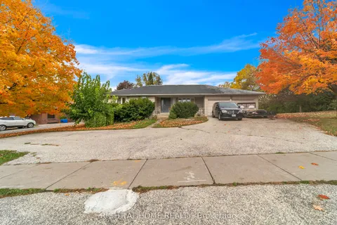 1025 Davis Drive, ON L3Y 2R8