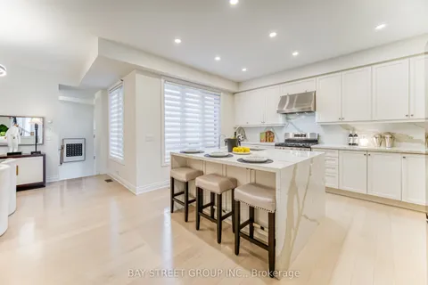 7 Kohn Lane, ON L6C 3J3