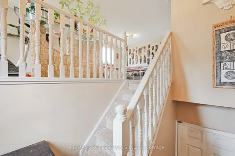 821 10th Innisfil Line, ON L9S 3N4