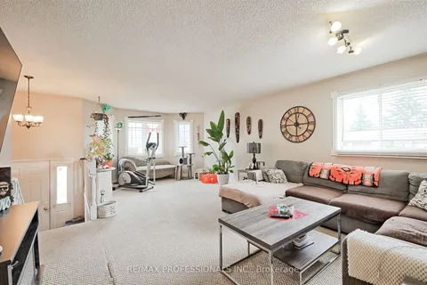 821 10th Innisfil Line, ON L9S 3N4