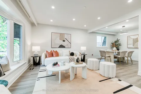 39 Ferrah Street, ON L3R 1N6