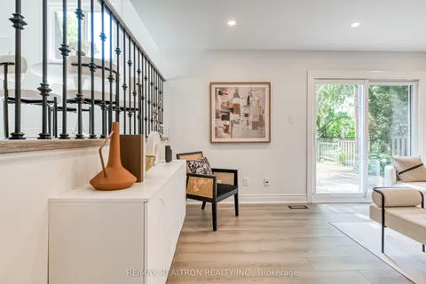 39 Ferrah Street, ON L3R 1N6