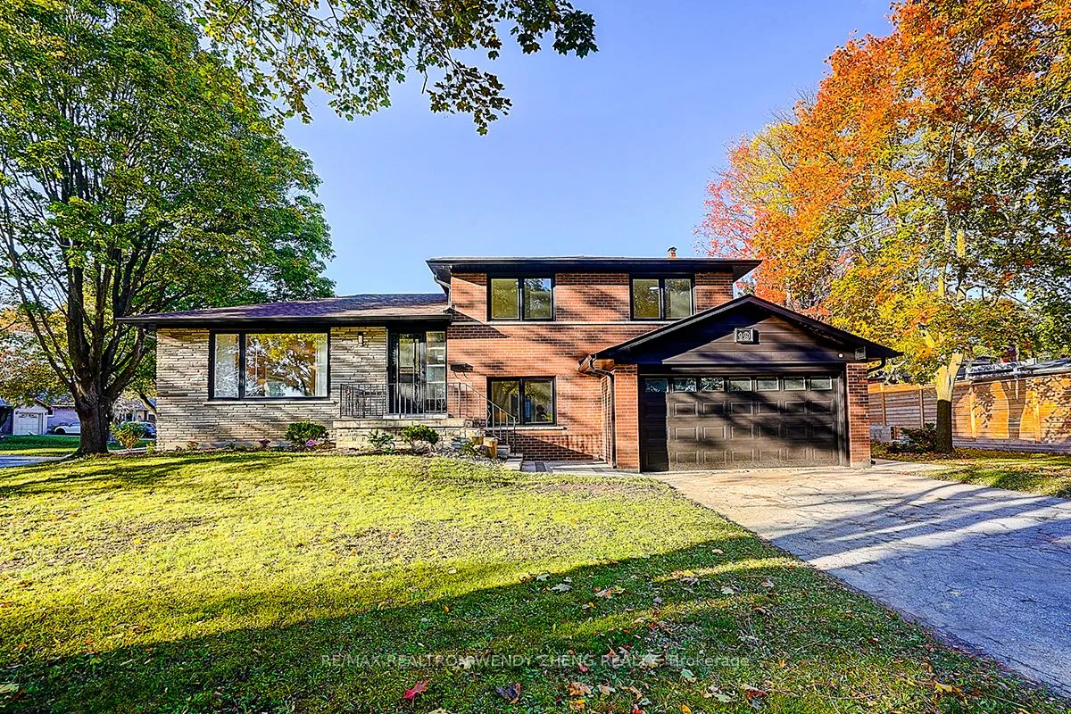 19 Valleycrest Avenue, ON L3P 1H6