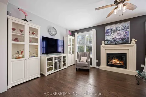 15 Paddison Place, ON L9R 0J4