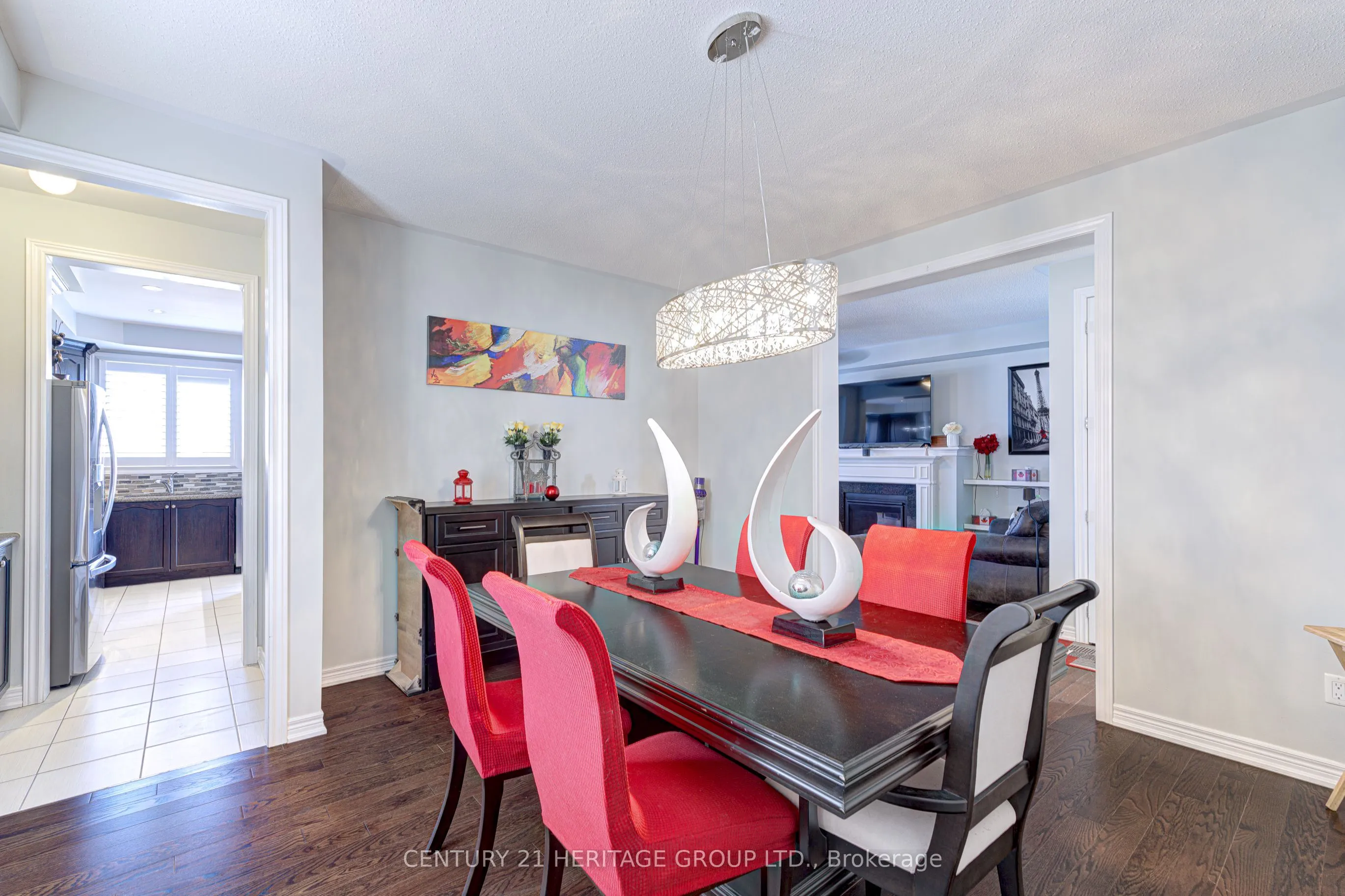 32 Michaelis Street, ON L9R 0M8