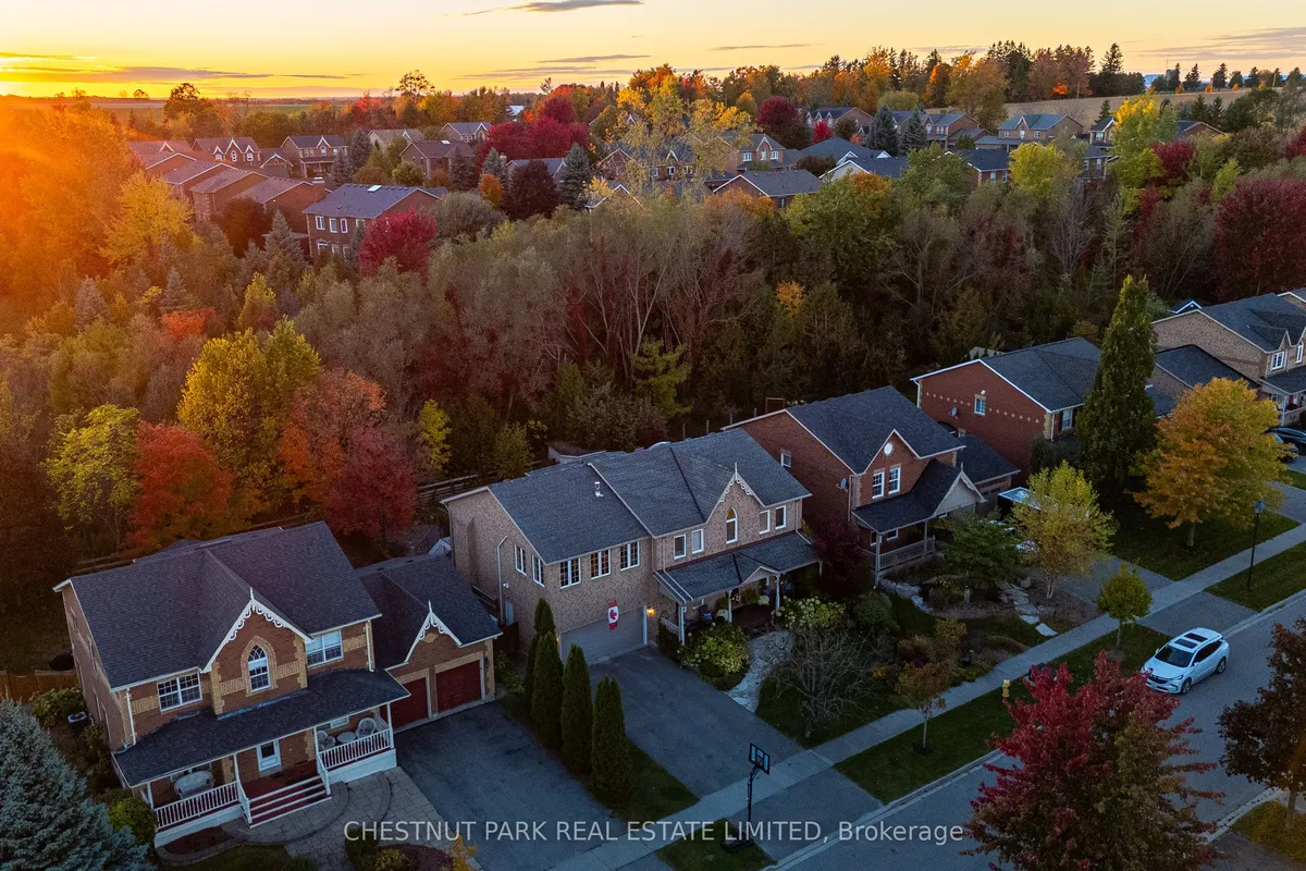 4 Galloway Crescent, ON L9P 1W8