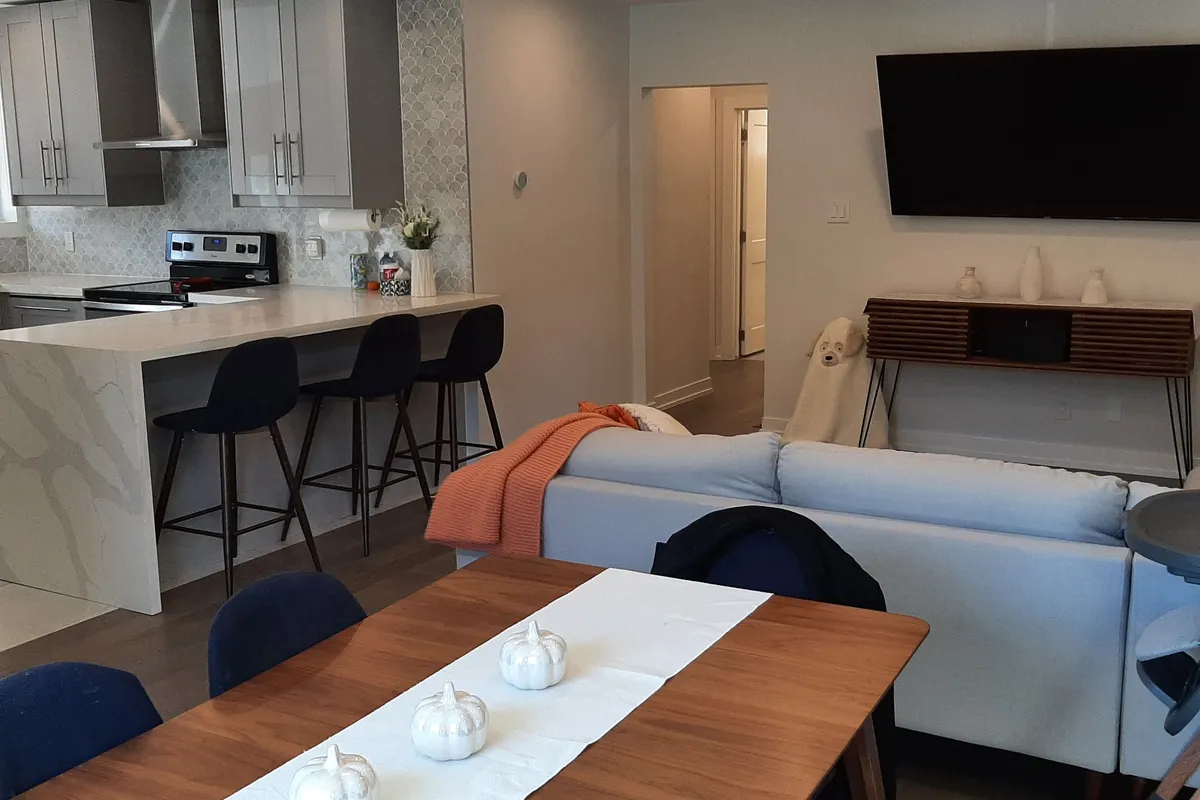 32 Davis Road, ON L4G 2B6