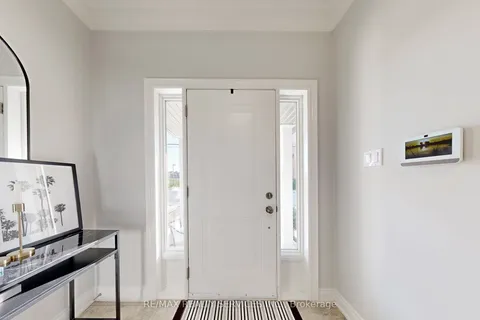 197 King Street, ON L9R 0A8