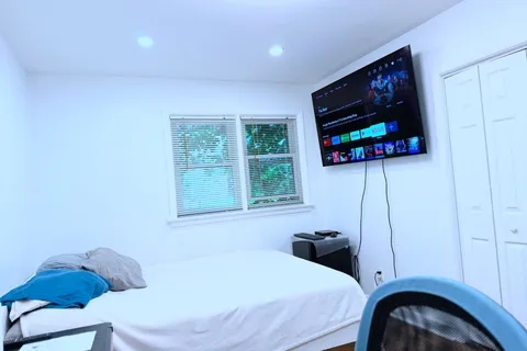 272 Conestoga Avenue, ON L4C 2H2