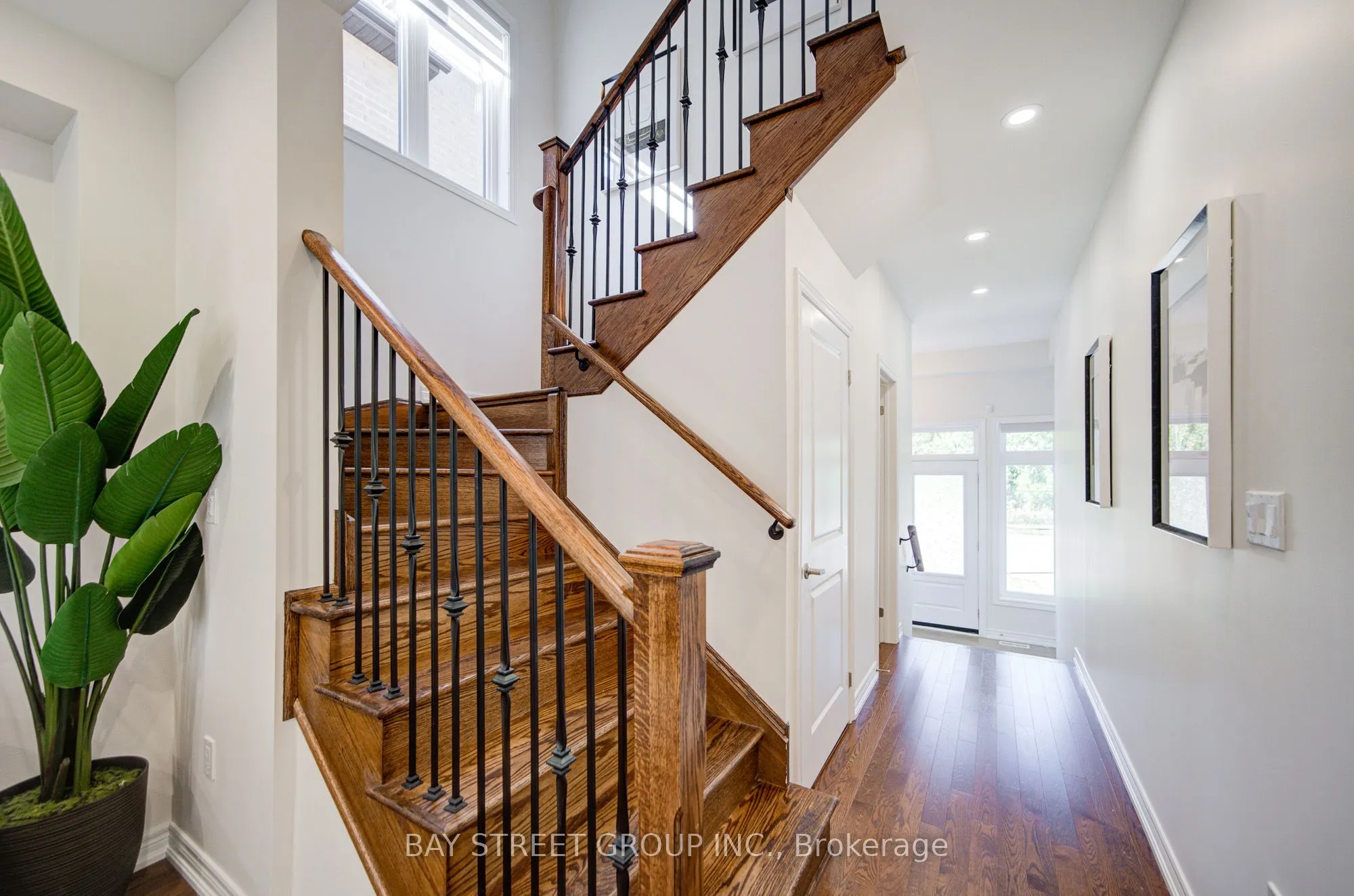 87 McCague Avenue, ON L4S 0M2