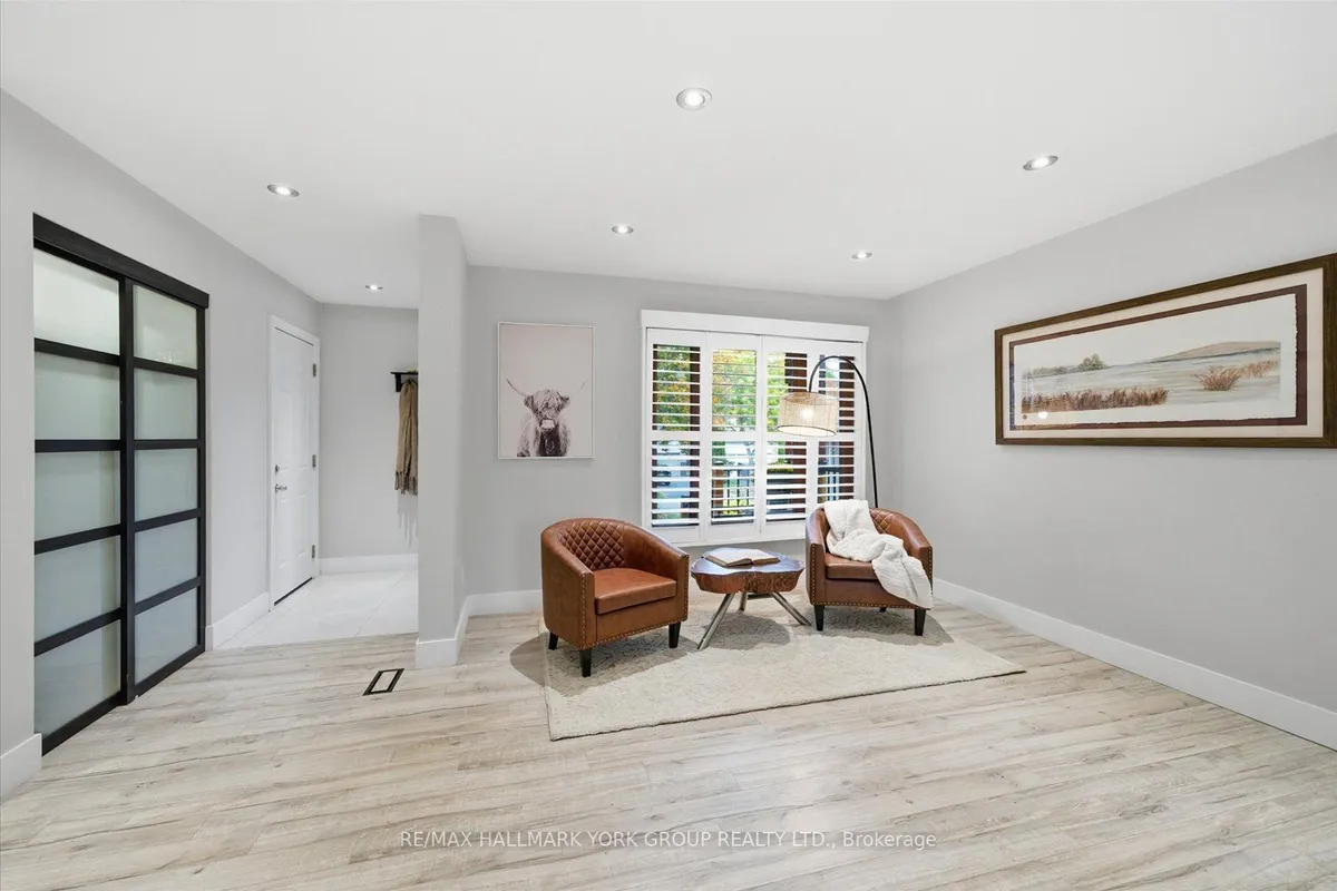 234 Billings Crescent, ON L3Y 7Y7